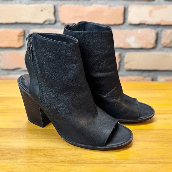 Steve Madden 🖤Black Leather Peep Toe Block Platform Booties Y2K Goth Grunge 8.5 - Picture 1 of 10